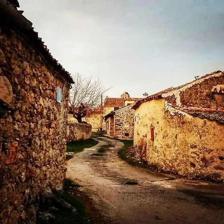 El Pajar De Tenzuela Holiday home Pelayos del Arroyo